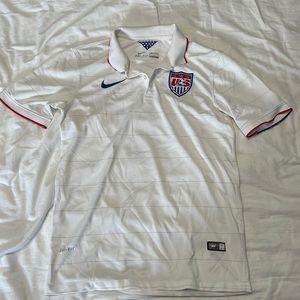 2014 US mens Soccer team Nike jersey